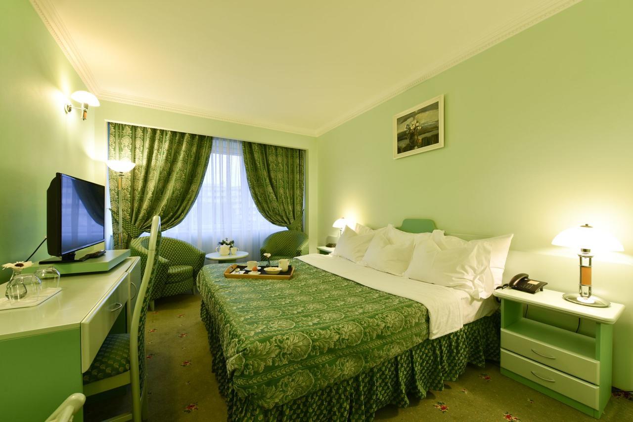 Hotel Belvedere Браїла Екстер'єр фото