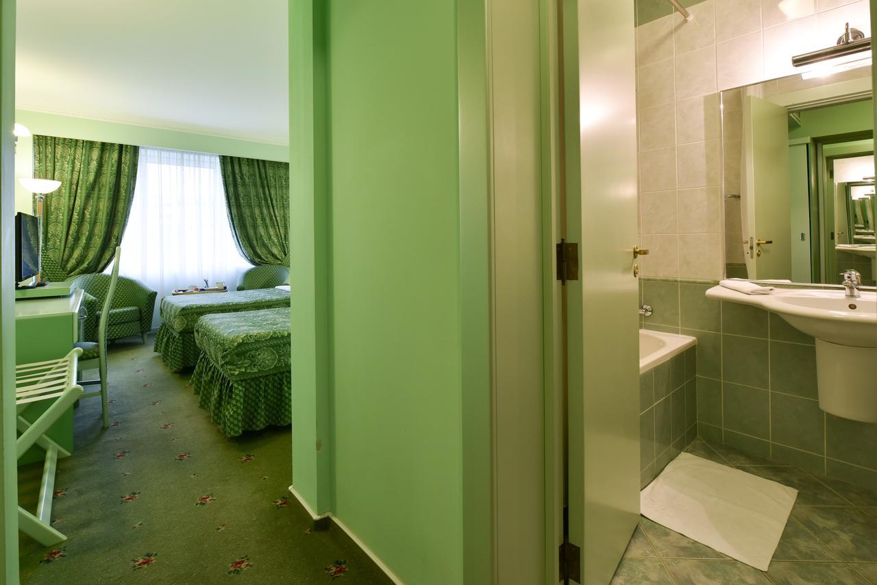 Hotel Belvedere Браїла Екстер'єр фото